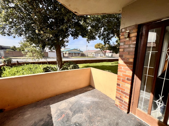 To Let 2 Bedroom Property for Rent in Richmond Estate Western Cape